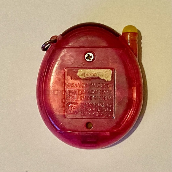 Vintage 2004 Tamagotchi Connection V3 - Pink Translucent. Tested Vintage 2004 Tamagotchi Connection V3 - Pink Translucent. Tested